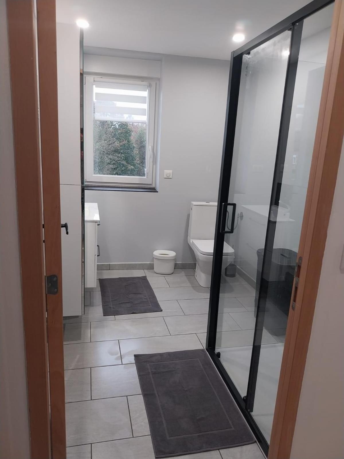 Holiday home Le Murmure Du Ruisseau - Piece De Vie 60 M2 - Terrasse 30 M2 - 2 Wc Semeries