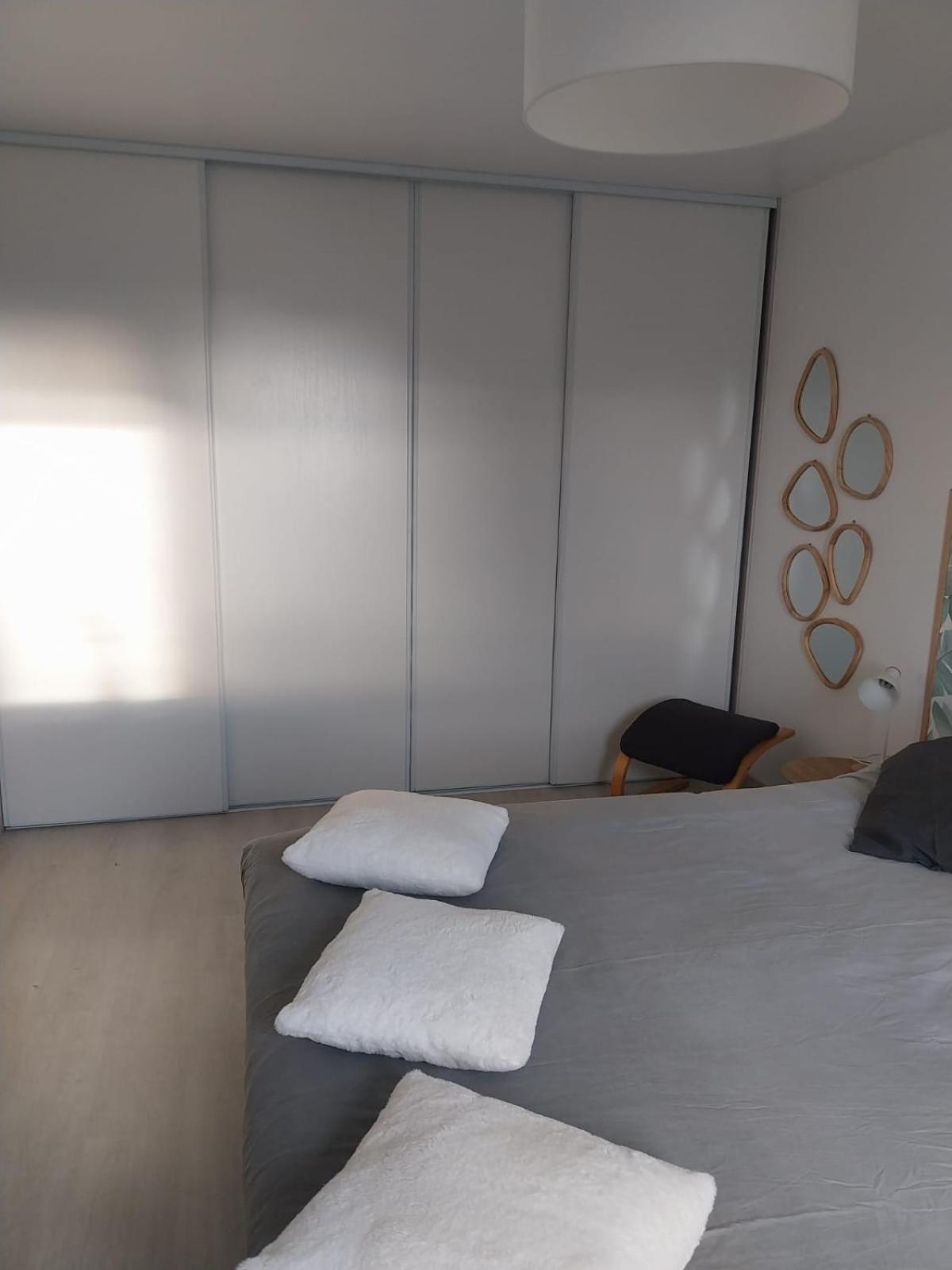 Le Murmure Du Ruisseau - Piece De Vie 60 M2 - Terrasse 30 M2 - 2 Wc *